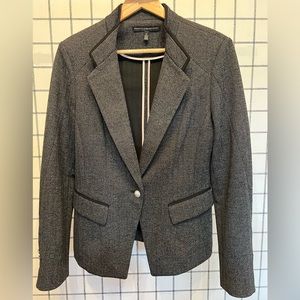 WHBM SZ 12 black hearingbone blazer, with stretch “scuba” comfortable material.